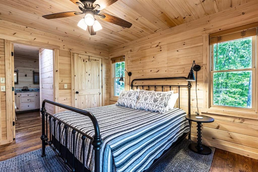 Luxe Family Cabin 8 Min To Downtown บลูริดจ์ ภายนอก รูปภาพ