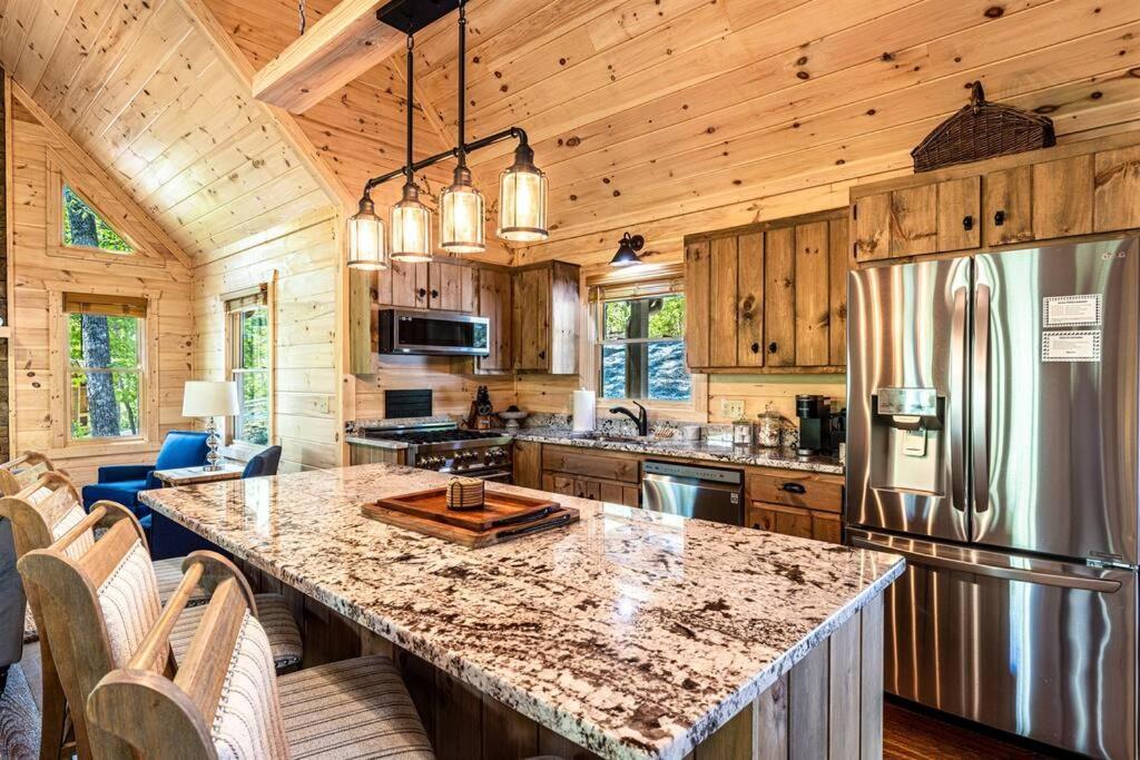 Luxe Family Cabin 8 Min To Downtown บลูริดจ์ ภายนอก รูปภาพ